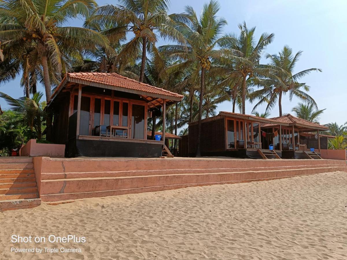Dunhill Beach Resort Agonda Eksteriør billede