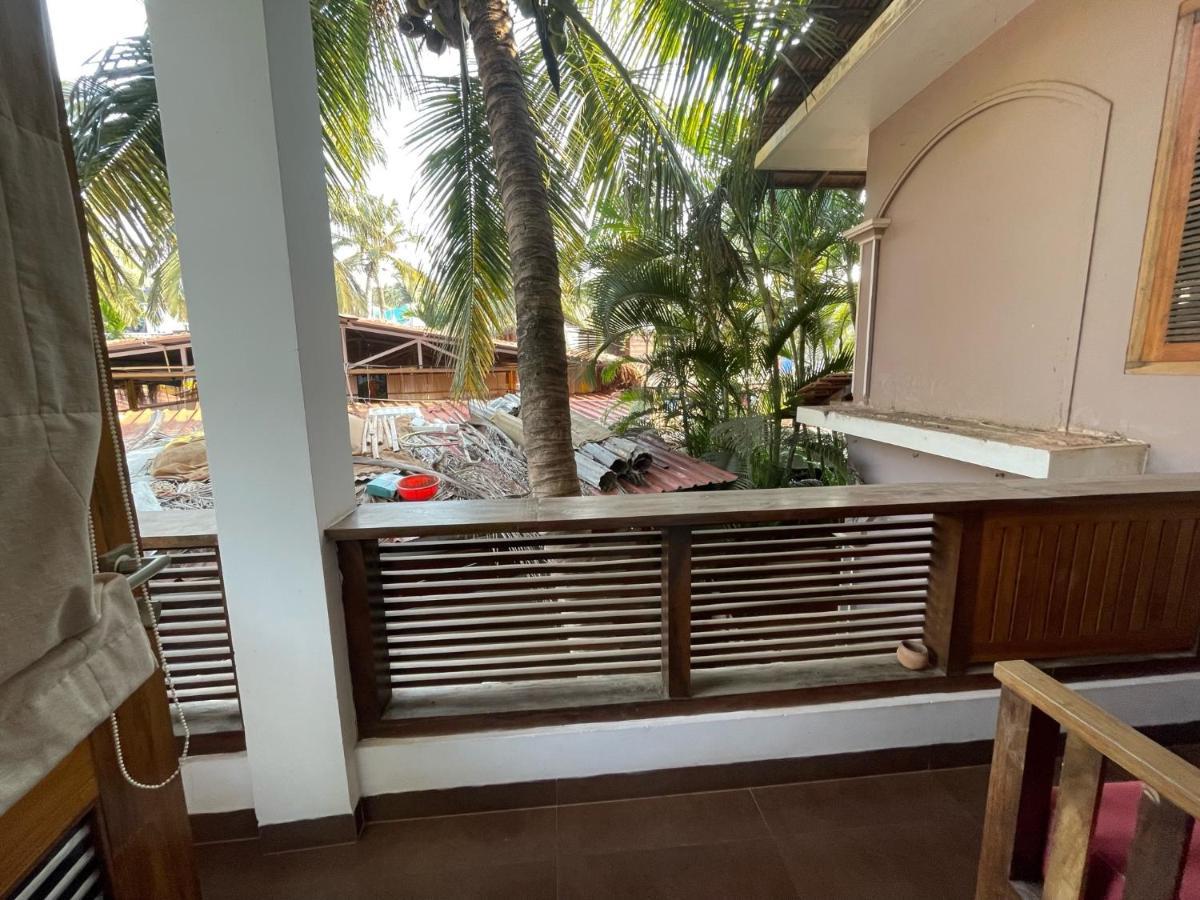 Dunhill Beach Resort Agonda Eksteriør billede